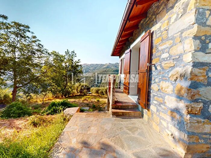 Casa bilocale in vendita in Località Moglie, Perinaldo
