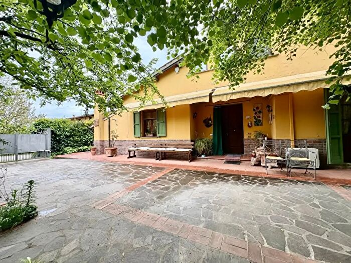 Casa con 7 locali in vendita in a Emilio Bardini, Empoli