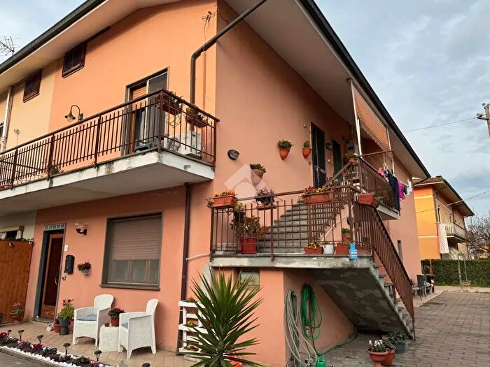 Appartamento quadrilocale in vendita in Via Ponticello del Vescovo, Ponte Buggianese