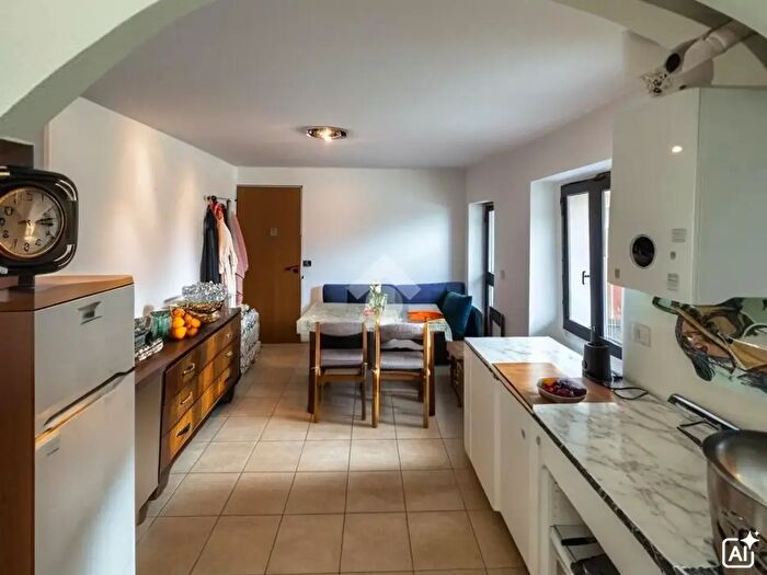 Appartamento quadrilocale in vendita in Via Benti, Trescore Balneario