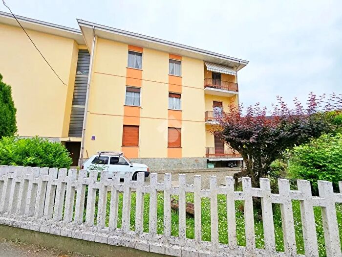 Appartamento quadrilocale in vendita in Via Tripoli, Bosco Marengo
