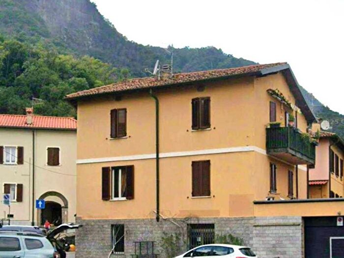 Appartamento bilocale in affitto in Via Pedemonte, SantAbbondio, Como