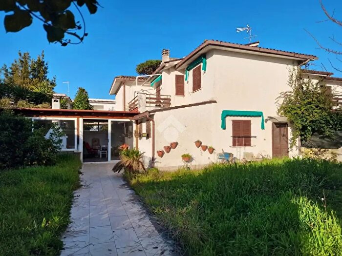 Casa quadrilocale in vendita in Residence Punta Corallo, San Felice Circeo