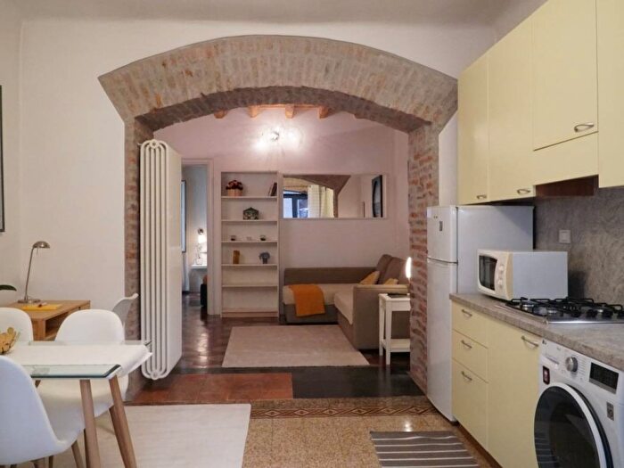 Appartamento bilocale in affitto in Via Lazzaretto, Porta Venezia, Milano