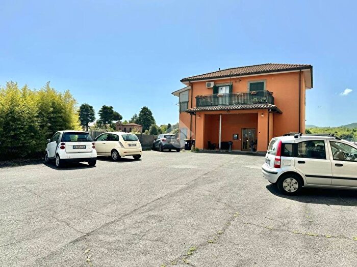 Appartamento trilocale in affitto in Via Casilina, San Cesareo