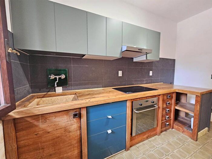 Appartamento con 6 locali in affitto in San Camillo Nazareth, Padova