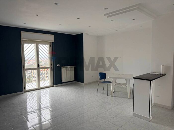 Appartamento trilocale in affitto in Centro, Marano di Napoli