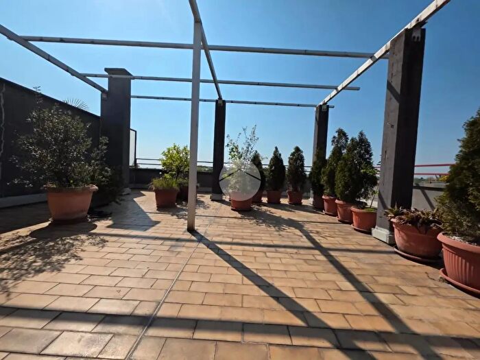 Appartamento trilocale in vendita in Via Martin Luther King, Paderno Dugnano