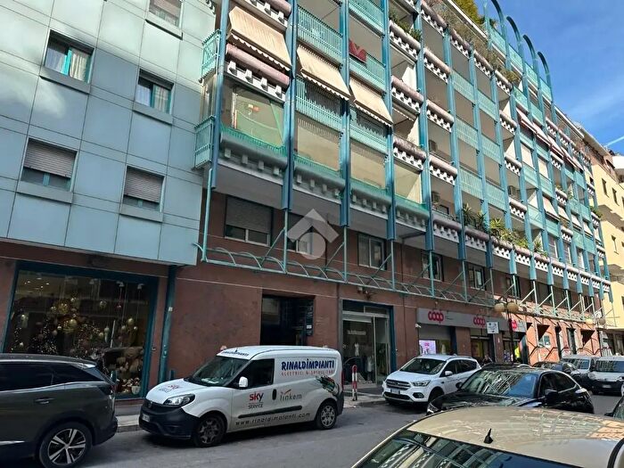 Appartamento trilocale in vendita in Via Sant'Antonio, Barletta