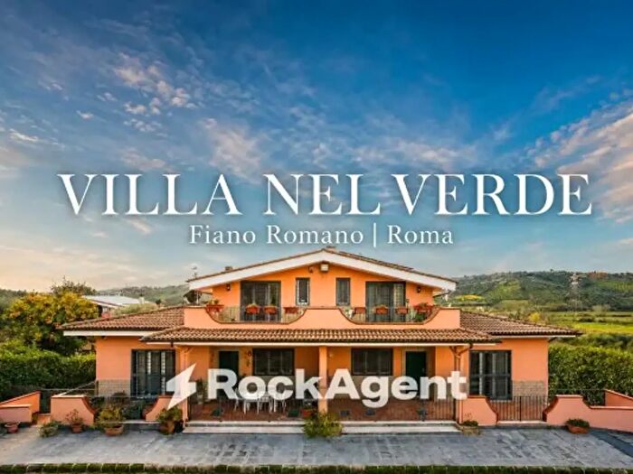 Casa con 6 locali in vendita in Via del Laghetto b, Civitella San Paolo