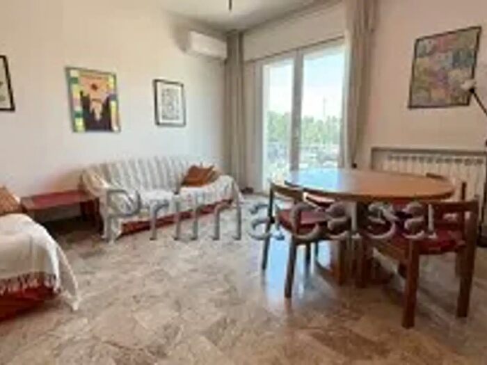 Appartamento con 6 locali in vendita in Via Prati, Spinea