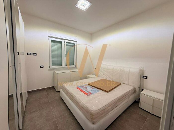 Appartamento bilocale in affitto in Strada Provinciale, San Leucio Briano, Caserta