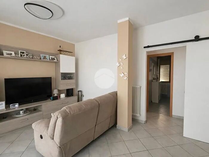 Appartamento trilocale in vendita in Via Cervara, Cervia