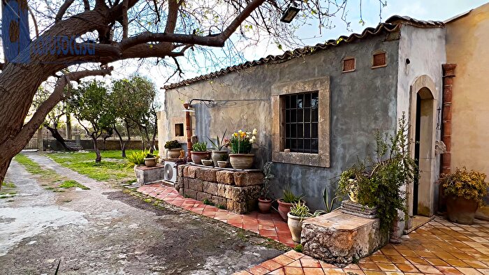 Casa trilocale in vendita in San Giorgio, Augusta