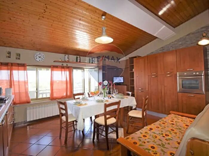 Appartamento trilocale in affitto in Via Trappeto, San Giovanni La Punta