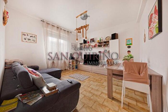 Casa con 6 locali in vendita in Corso Giuseppe Mazzini C, Correggio