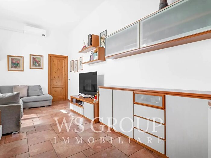 Casa quadrilocale in vendita in Via della Taccona, Monza