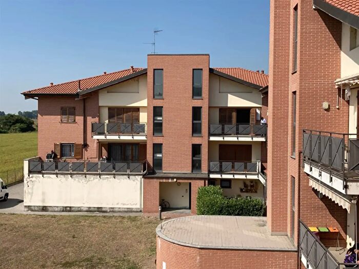 Appartamento trilocale in vendita in Gambolo