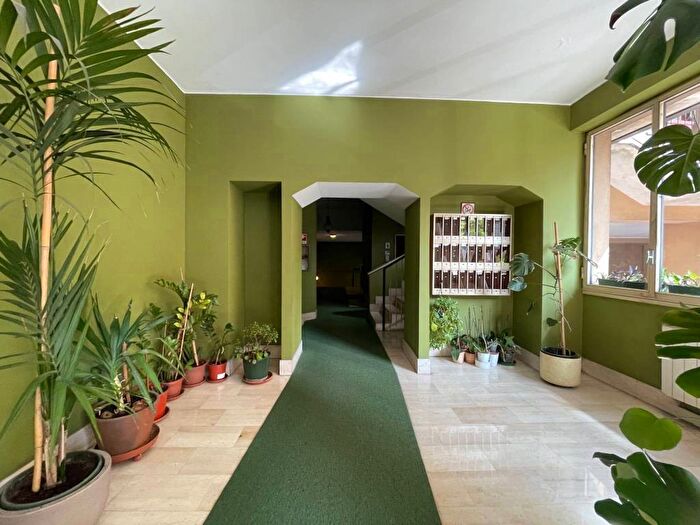 Appartamento trilocale in affitto in Via Anfiteatro, Lanza, Milano