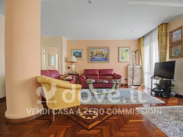 Appartamento quadrilocale in vendita in Corso Alcide De Gasperi a, Bari