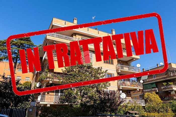 Appartamento con 5 locali in affitto in Via Mario Fani, Roma