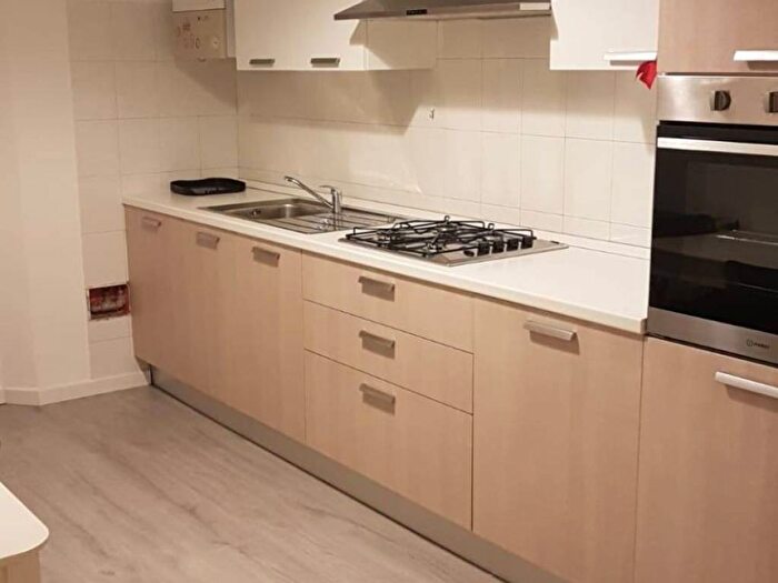 Appartamento bilocale in affitto in Viale Umberto I, Ospedale Villaggio Manenti, Reggio Emilia