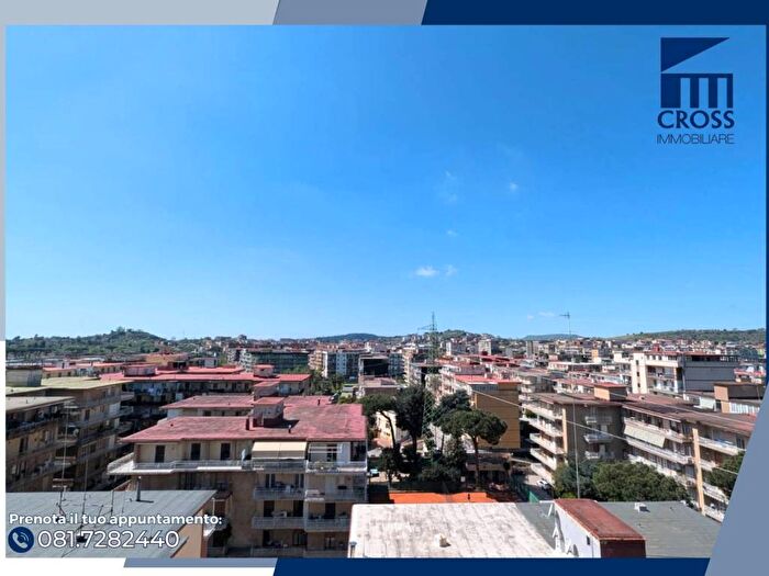 Appartamento trilocale in affitto in Via Vicinale San Donato, Pianura, Napoli