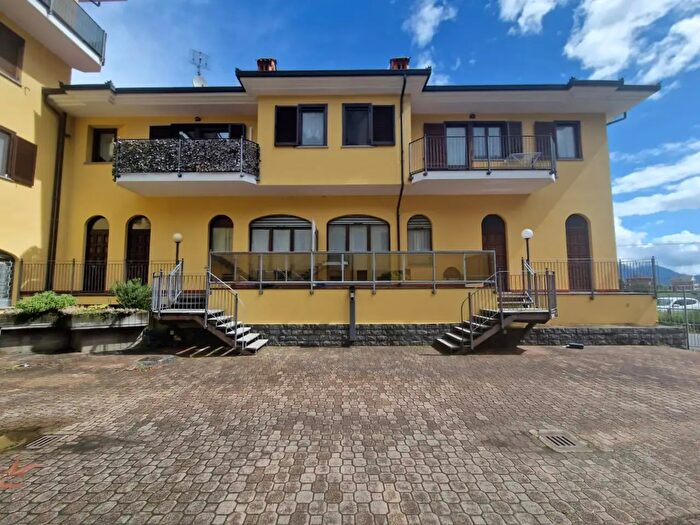 Appartamento quadrilocale in vendita in Via Moncenisio, Sant'Antonino Di Susa