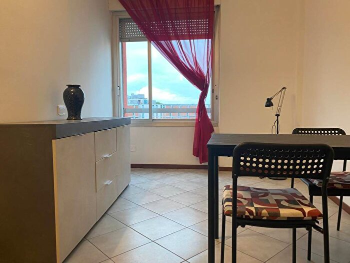 Appartamento bilocale in affitto in Via Alcide De Gasperi, Vedano al Lambro