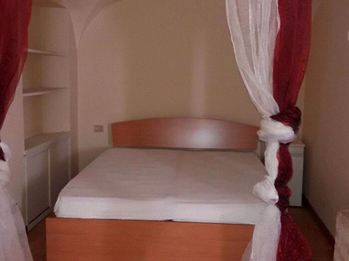 Appartamento monolocale in affitto in Via Pietro Giordani, Centro Storico, Piacenza