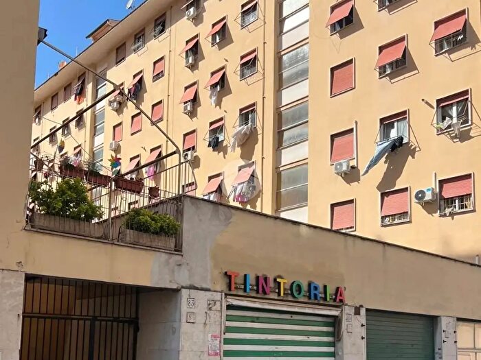 Appartamento bilocale in vendita in Via Calpurnio Pisone, Roma