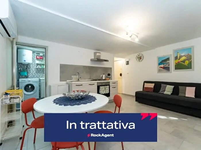 Appartamento bilocale in vendita in Via Vittorio Emanuele Orlando, Catania