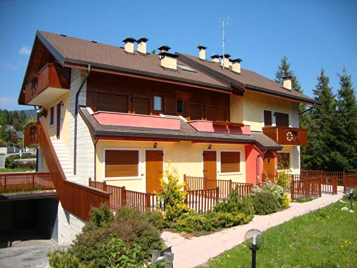 Appartamento bilocale in affitto in Via Monte Pasubio, Centro, Gallio