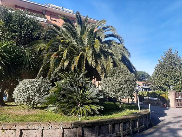 Appartamento bilocale in vendita in Via Cassia, Roma