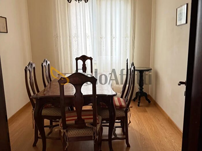 Appartamento quadrilocale in affitto in Via Rodi, Brescia