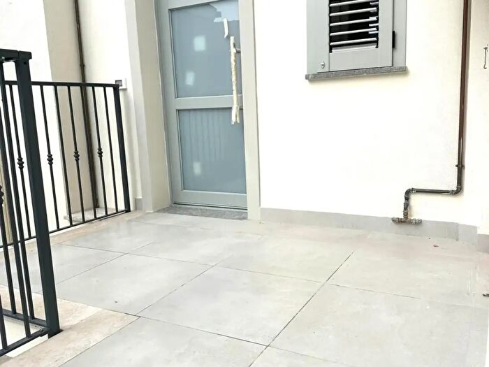 Appartamento trilocale in vendita in Via Garibaldi, Follonica