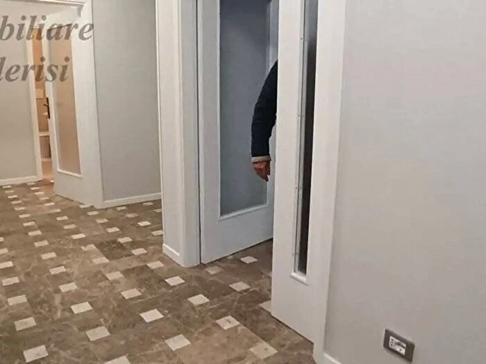 Appartamento con 5 locali in vendita in Via Spinozzi, San Benedetto Del Tronto