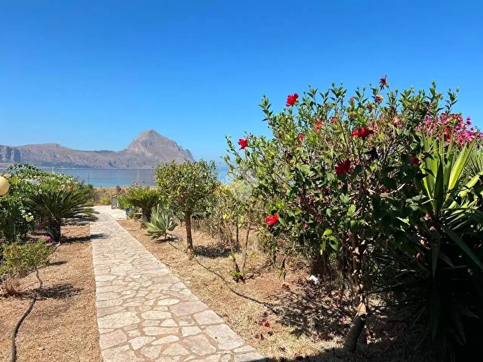 Casa quadrilocale in vendita in Via del Mandarino, San Vito Lo Capo