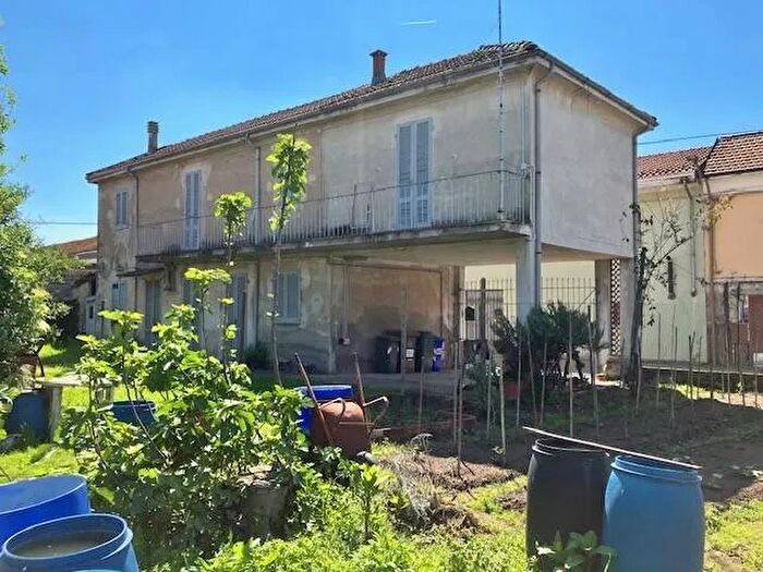 Casa quadrilocale in vendita in Via Mulino Mede, Mede