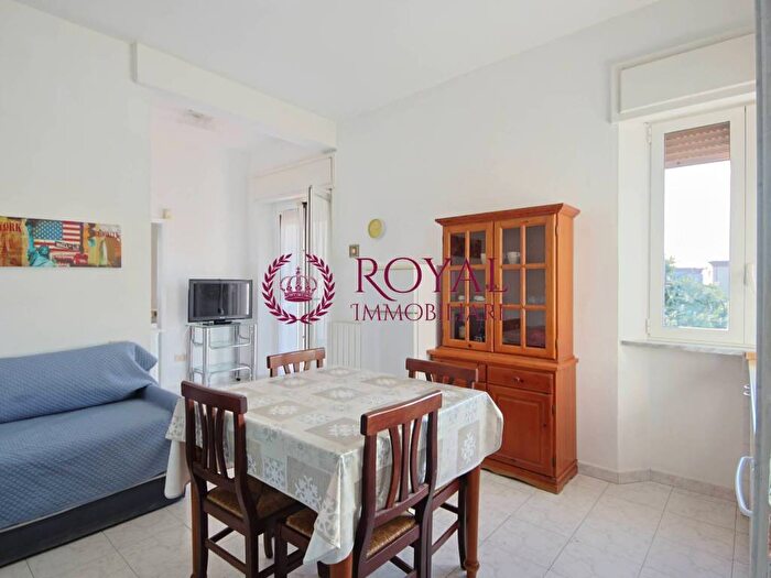 Appartamento bilocale in affitto in Via Angiolo Tommasi, Ardenza, Livorno