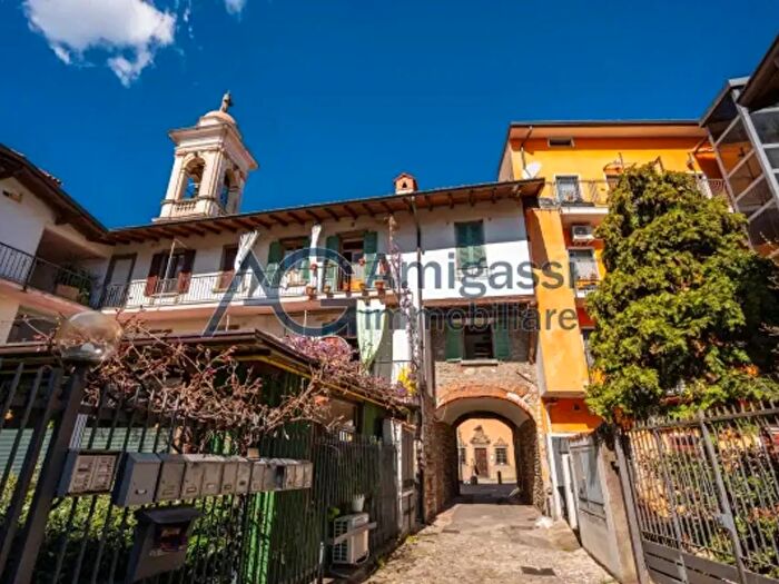 Appartamento bilocale in affitto in Piazza Fratelli Piacentini, Azzano San Paolo