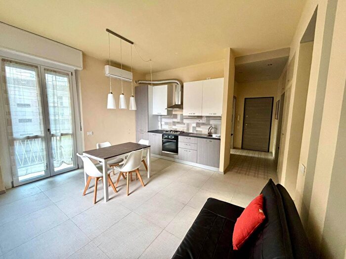 Appartamento trilocale in vendita in Via Abba Cornaglia, Alessandria