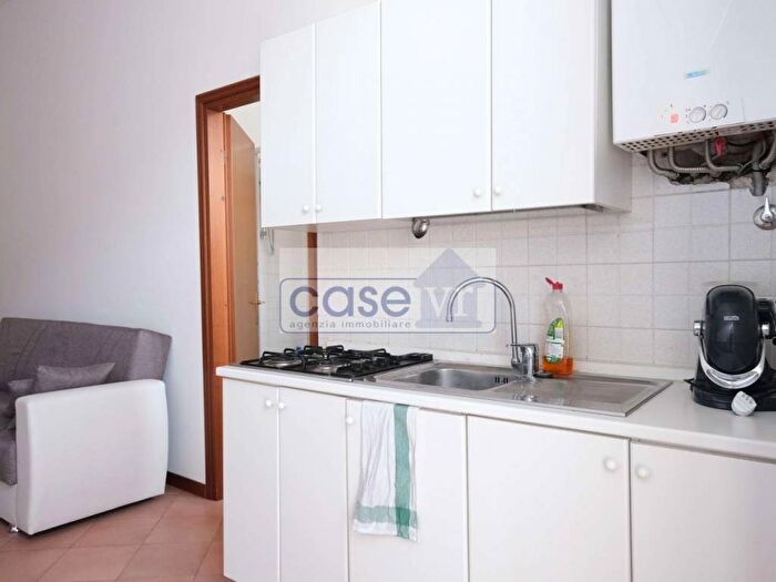 Appartamento bilocale in affitto in Piazza Corrubbio, San Zeno, Verona