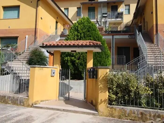 Appartamento trilocale in vendita in Via C Colombo, Acqualagna