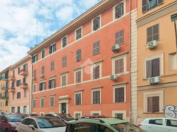 Appartamento bilocale in vendita in Via Gabrio Serbelloni, Roma