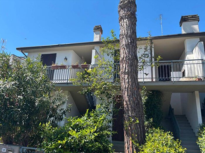 Appartamento trilocale in affitto in Punta Marina, Ravenna