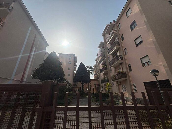 Appartamento trilocale in affitto in Via Alessandro Manzoni, San Giorgio a Cremano