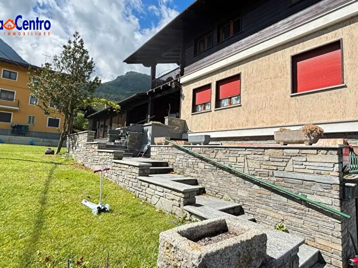 Appartamento trilocale in vendita in Località Chez Sapin, Fenis