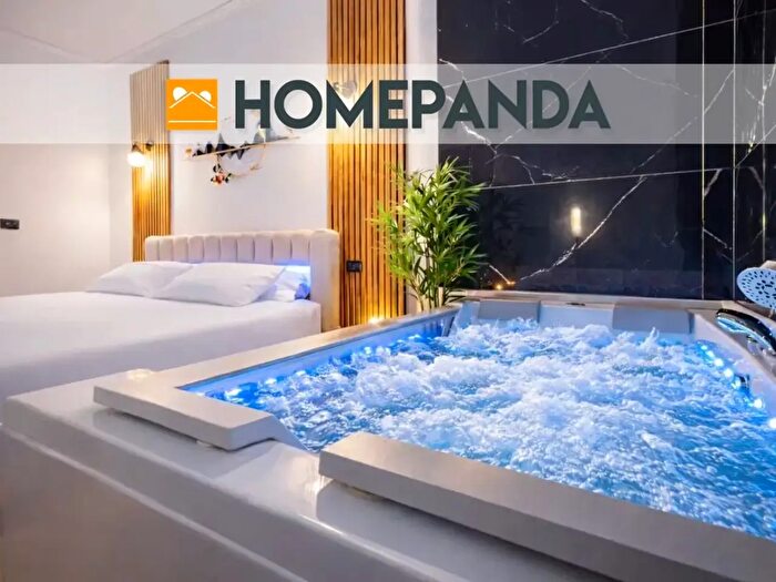 Appartamento bilocale in vendita in Via Aosta, Torino