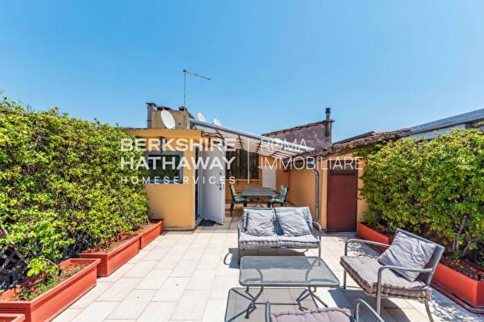 Appartamento bilocale in vendita in Via Ottaviano, Roma